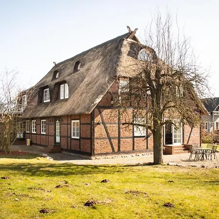 Reet Und Beckerwitz Aparthotel 3*