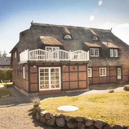 Reet Und Beckerwitz Hotel apartamentowy 3*