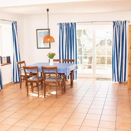 Apart Otel Reet Und Beckerwitz 3*