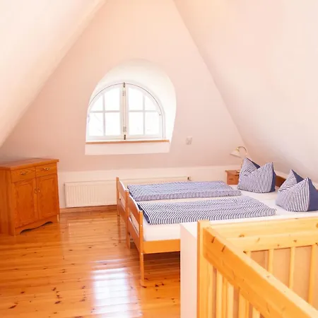 Apart Otel Reet Und Beckerwitz 3*